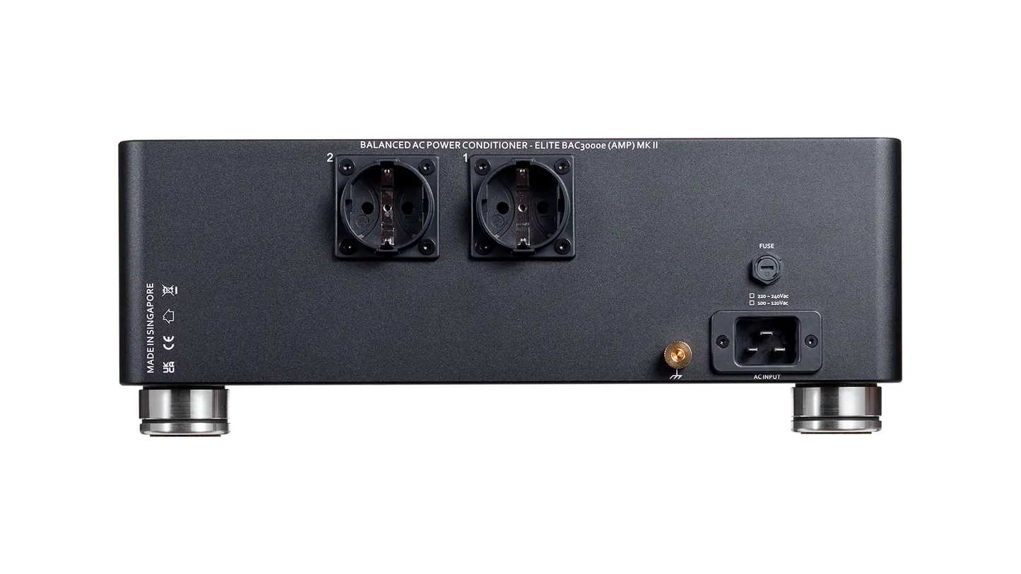 17 PLiXiR Elite BAC3000e-Amp-MKII (Schuko) Back X0221 171