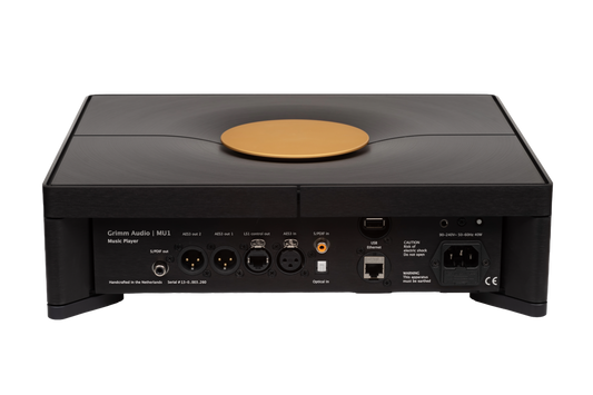 Grimm Audio MU1 muziekserver achterkant